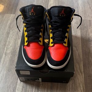 Jordan Mid-Top black armadillo Sneakers in Black, Red & Yellow